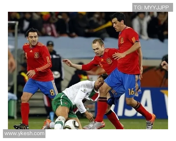 足球明星背后的奋斗与荣耀故事全揭秘